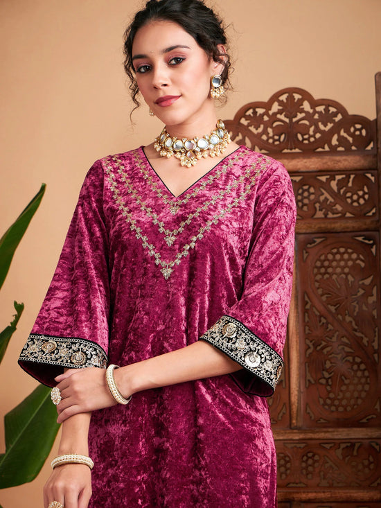 Women Pink Velvet Embroidered Yoke Straight Kurta