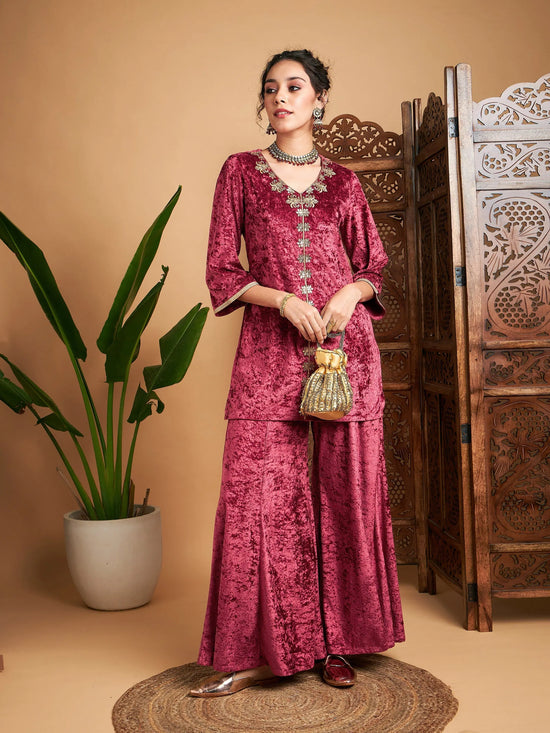 Women Pink Velvet Front Embroidered Short Kurta