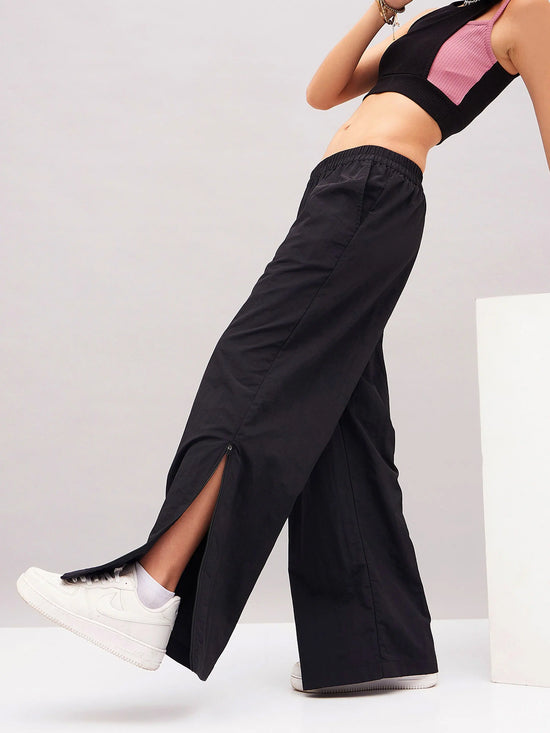 Women Black Out Seam Zipper Parachute Pants