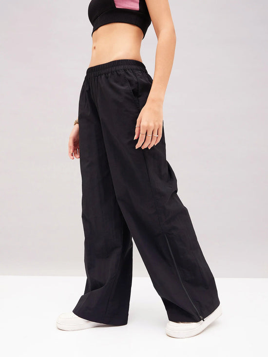 Women Black Out Seam Zipper Parachute Pants