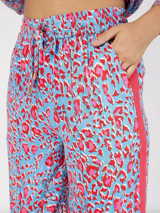 Women Blue Abstract Print Oversize Shirt With Pants