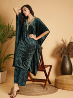 Women Emerald Velvet Kaftan Kurta