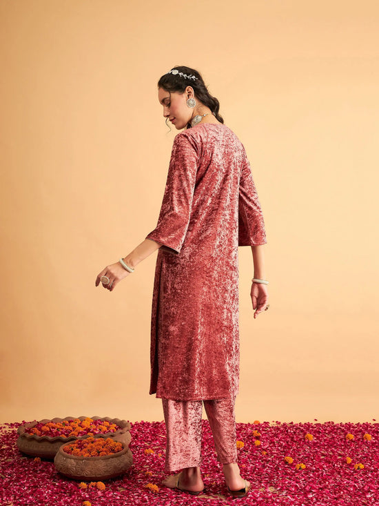 Women Pink Velvet Embroidered Straight Kurta