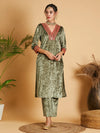 Women Olive Velvet Straight Kurta