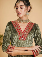 Women Olive Velvet Straight Kurta