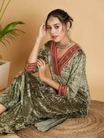 Women Olive Velvet Straight Kurta