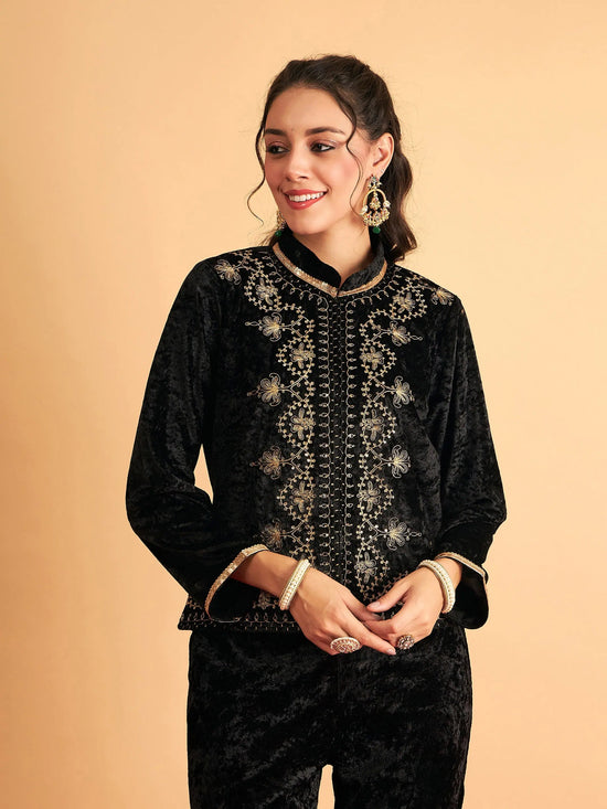 Women Embroidered Standard Black Collared Neck Full Sleeve Jacket