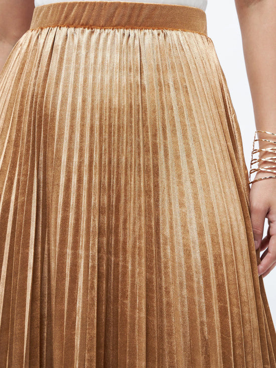 Women Gold Velvet Pleated Skirt