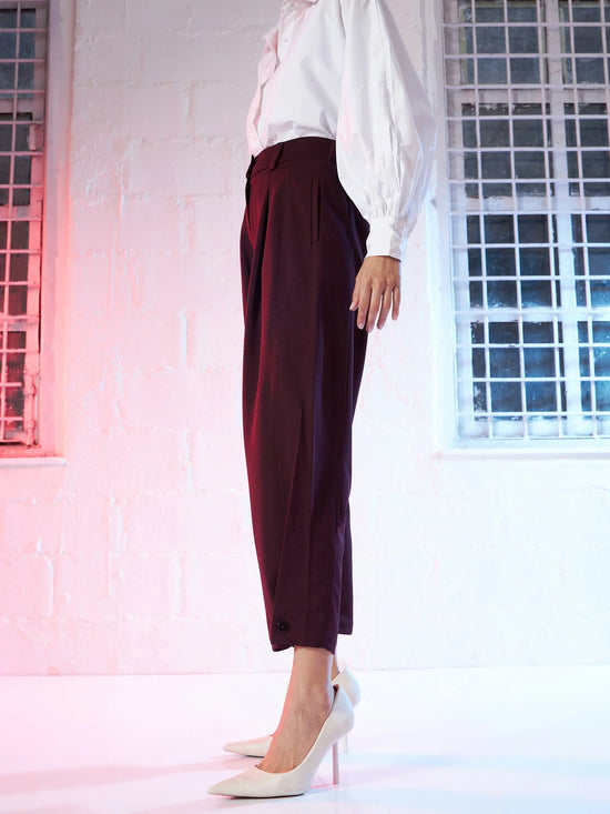 Women Burgundy Button Hem Darted Balloon Pants