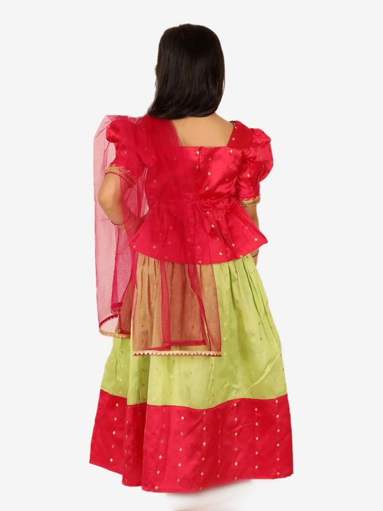 BownBee Puff Sleeve Choli Lehenga with Dupatta for Girls- Pink