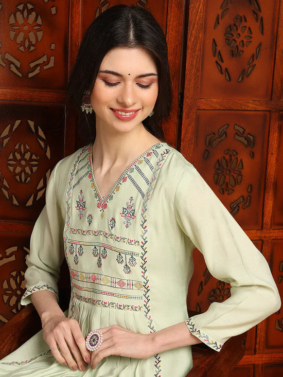 Ahika Women Green Silk Blend Solid Embroidered Flared Kurta with Trouser