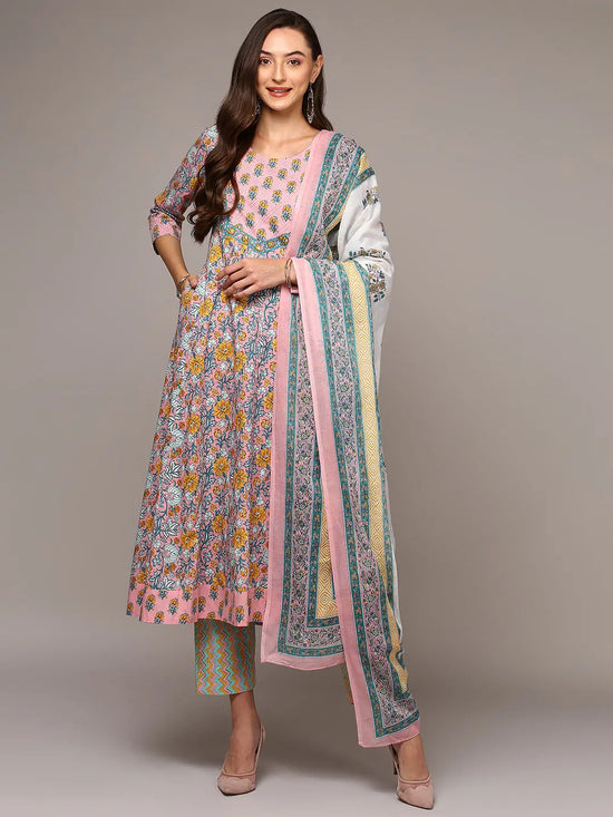 Ahika Women Peach Pure Cotton Printed Flared Suit Set VKSKD1969