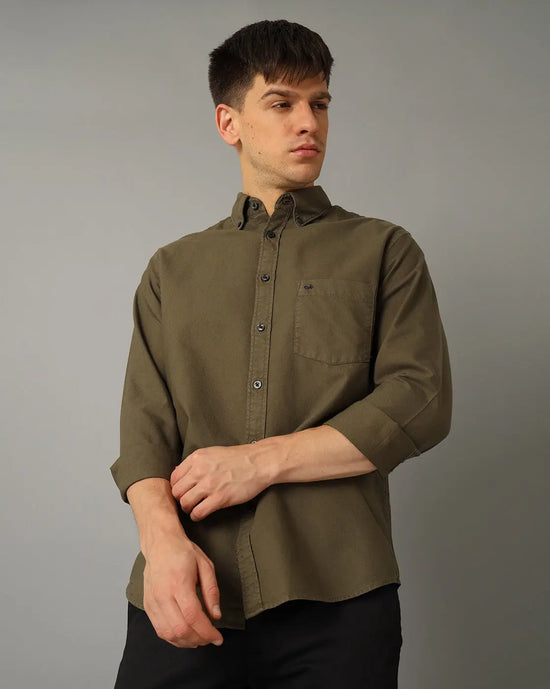 Mens Regular fit Solid Olive Green Casual Shirt