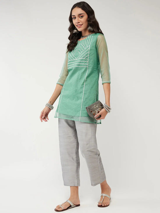 Fusion Short Pastel Kurta With Lace Detailing In Front