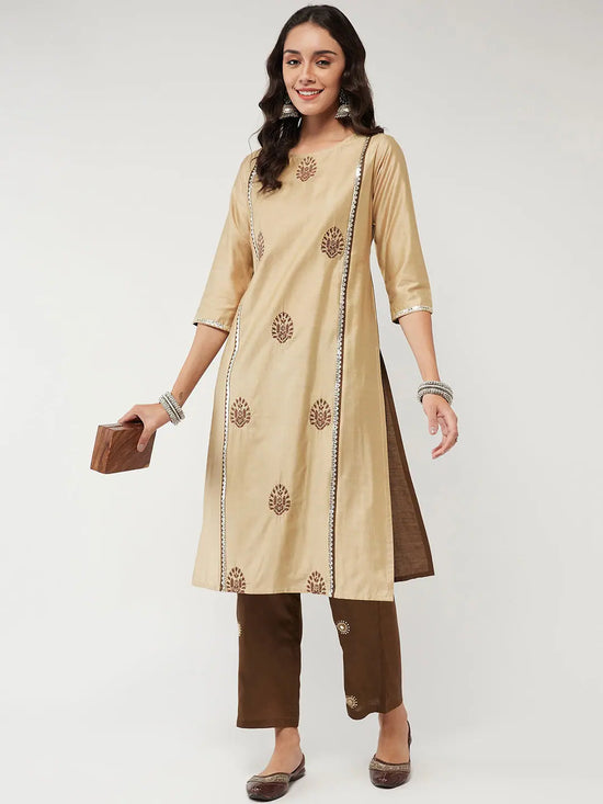 Fusion Embroidered Allover With Color-Blocking Kurta