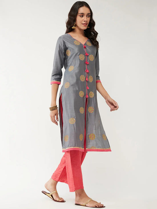 Fusion Embroidered Round Allover Buti Kurta