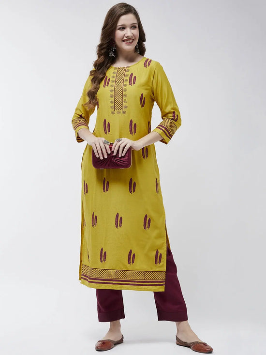 Allover Banana Leaf Printed Kurta With Contrast Pant Set