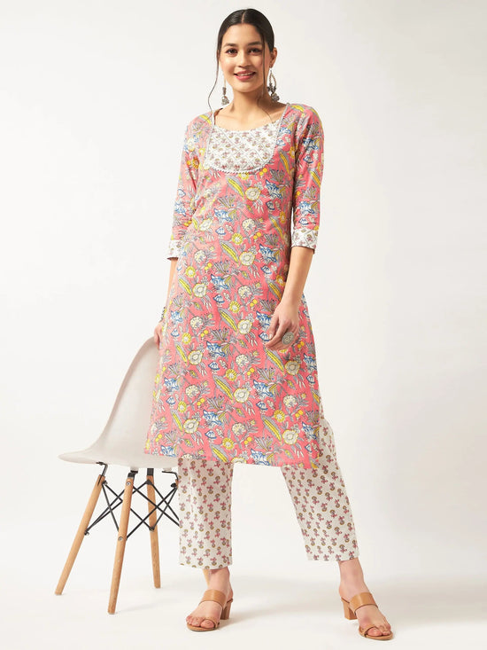 Lace Yoke Kurta With Pants