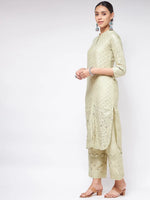 Pista Festive Foil Printed Kurta With U-Shape Hemline