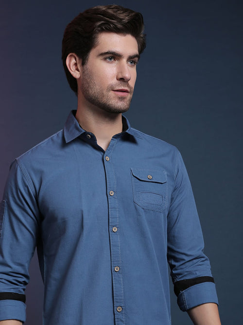 Campus Sutra Curve Motto Men Stylish Solid Casual Shirts