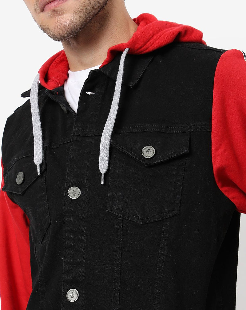 Campus Sutra Men's Dark-Washed Black & Red Regular Fit Denim Jacket For Winter Wear | Hooded Collar | Full Sleeve | Buttoned | Casual Denim Jacket For Man | Western Stylish Denim Jacket For Men