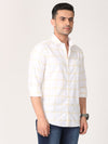 Men White & Blonde Yellow Slim Fit Checked Cotton Casual Shirt