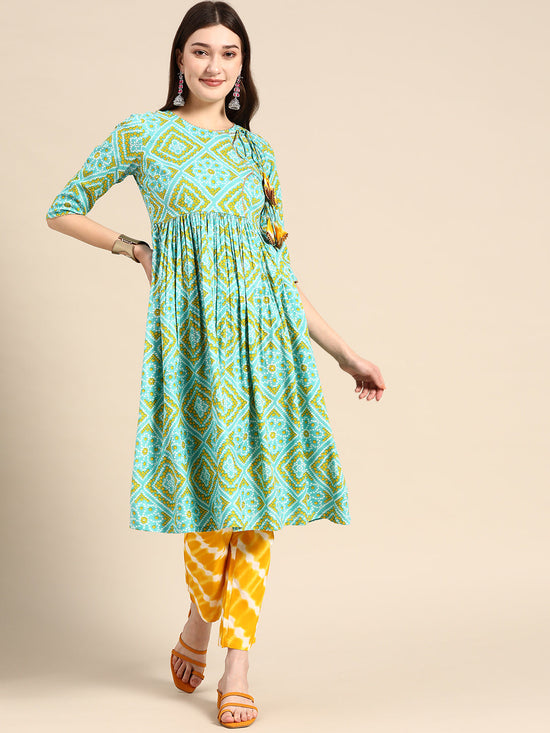 Anghrakha Style Kurta With Palazzo