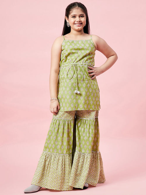 Girl's Elegant Printed Kurti Set Green