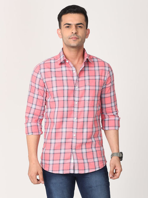 Men Geranium Pink & White Slim Fit Checked Cotton Casual Shirt
