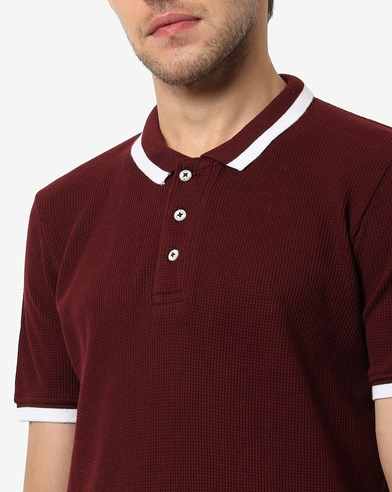 Campus Sutra Men's Maroon Solid Regular Fit T-Shirt For Winter Wear | Half Sleeve Shirt | Collared Neck | Buttoned | High-Quality T-Shirt | Casual T-Shirt For Man | Stylish T-Shirt For Men