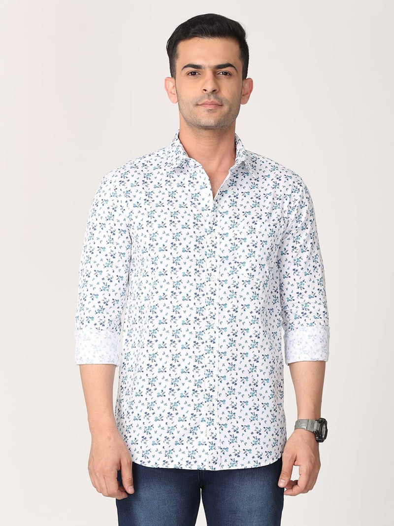 Men White & Blue Slim Fit Printed Cotton Casual Shirt