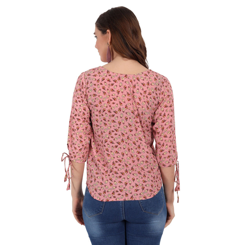 Women Floral Printed Relaxed Lit Fit Top