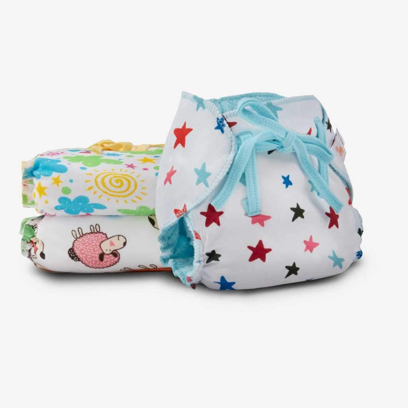 SuperBottoms Dry Feel Langot - Pack of 3- Organic Cotton Padded langot/Nappy with Gentle Elastics & a SuperDryFeel Layer on top (Striking Whites, Size 0 (Fits 0-5 kg))