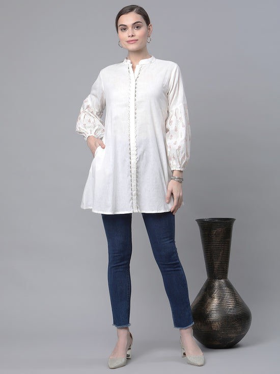 Ahalyaa Women Off White Pure Cotton Printed Tunic