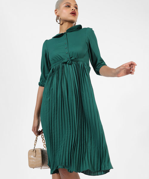 Women's Solid Emerald Green Regular Fit Dress
