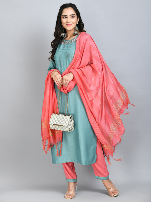 Women Sea Green Embellished Kurta Set