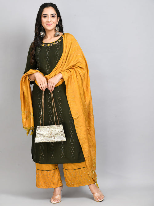 Women Green Handwork And Stones Kurta Set