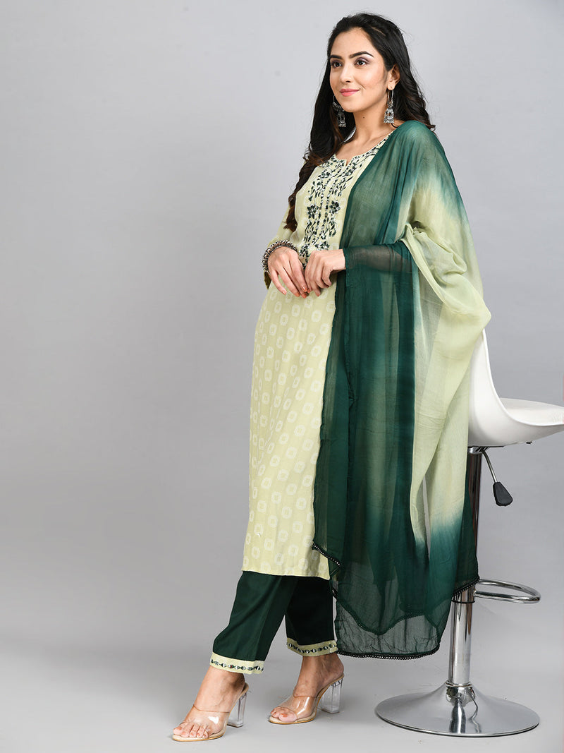 Women Green Embroidered Kurta Set With Dupatta