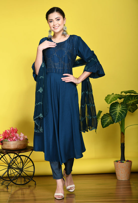 Women Teal Embellished Anarkali Kurta Set