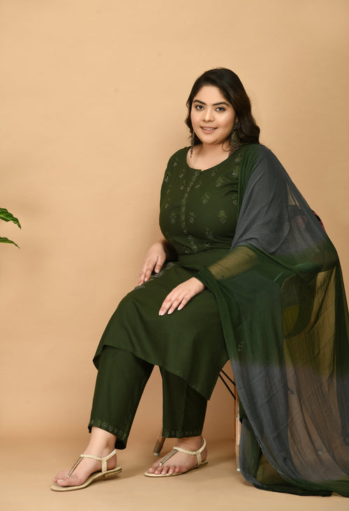 Plus Size Embellished Kurta Pant Set With Dupatta