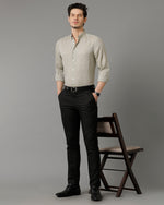 Mens Regular Fit Solid Green Casual Linen Shirt