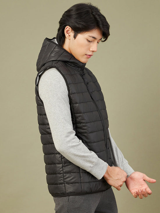 Men Black Sleeveless Puffer Hoodie Jacket