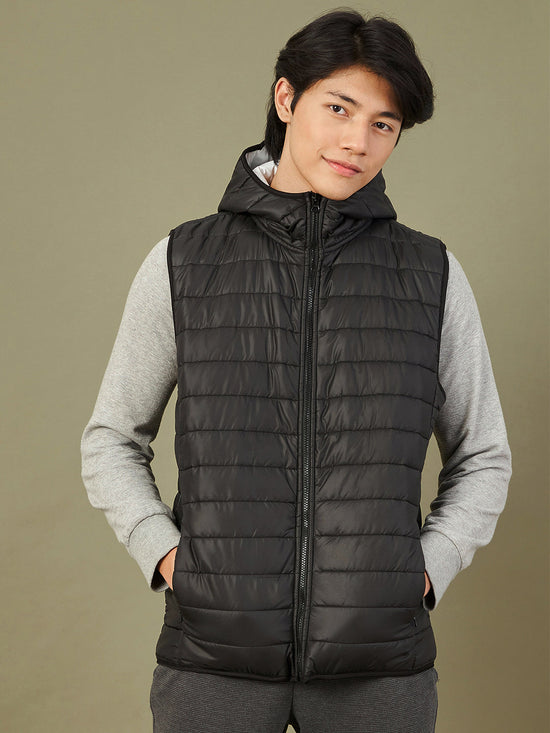 Men's Black Sleeveless Puffer Hoodie Jacket