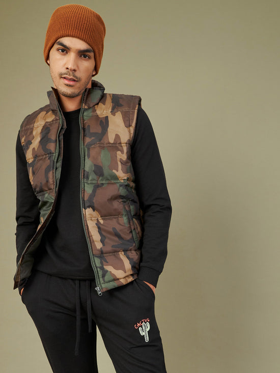 Men Camouflage Sleeveless Puffer Jacket