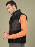 Men Black Sleeveless Faux Fur Jacket