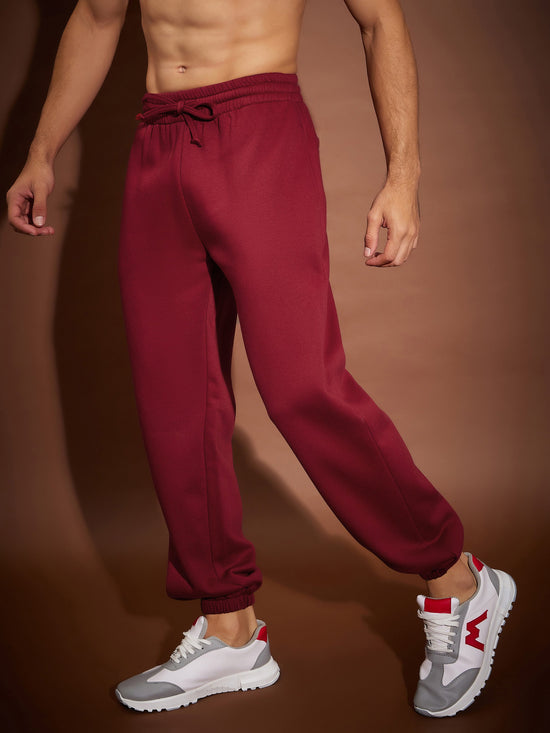 Men Maroon Oversized Joggers