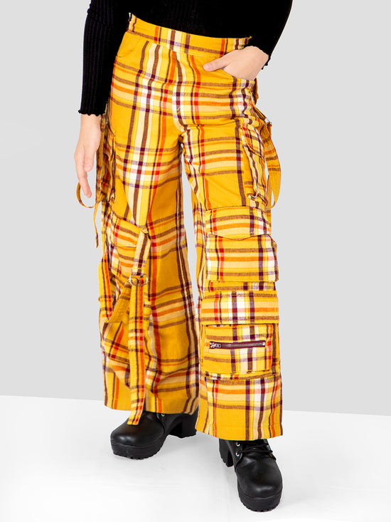 Girls Yellow Checkered Comfort Fit Cargo Pants