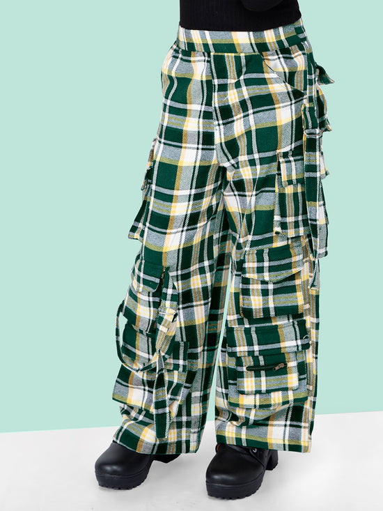 Girls Green Checkered Comfort Fit Cargo Pants