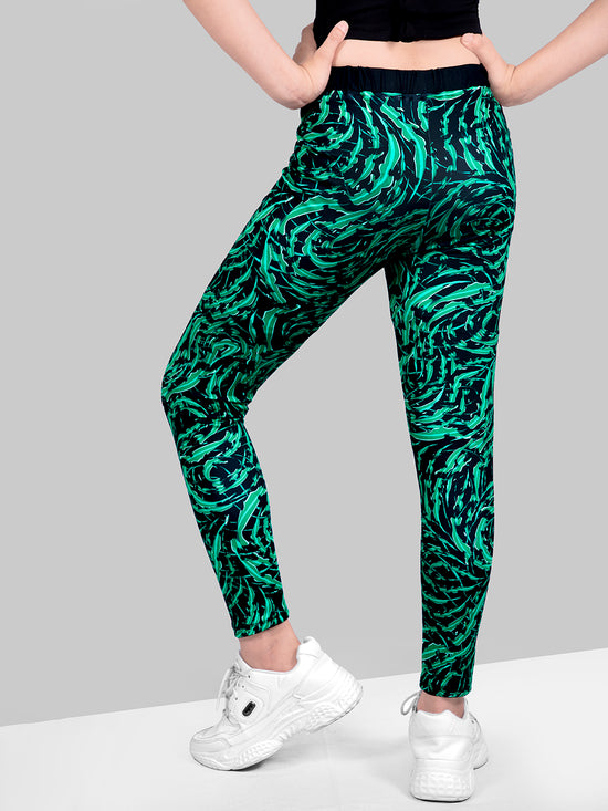 Girls Green Skinny Fit Fast-Dry Active Printed Jeggings