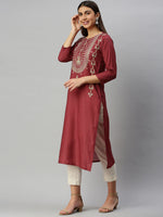 Ahika Women Poly Crepe Maroon Ethnic Motifs Printed Straight Kurti